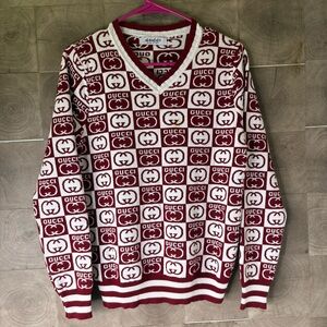 Sweater  red and white size M